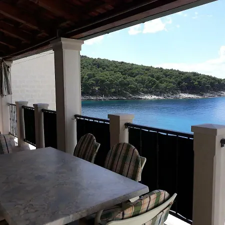 Appartement Davor Postira