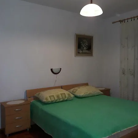 Davor Apartamento Postira